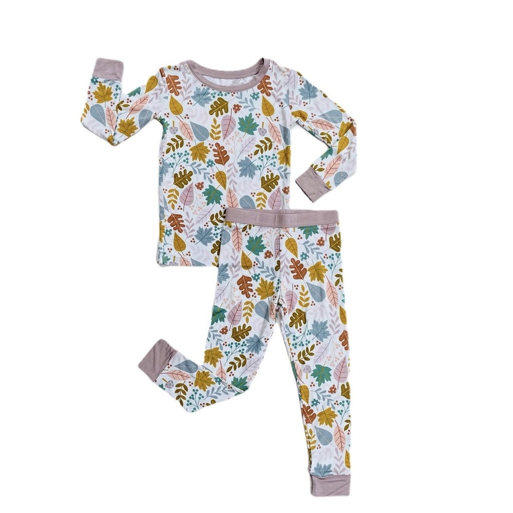 SOLD NWT Dusty Mauve Leaves Set
